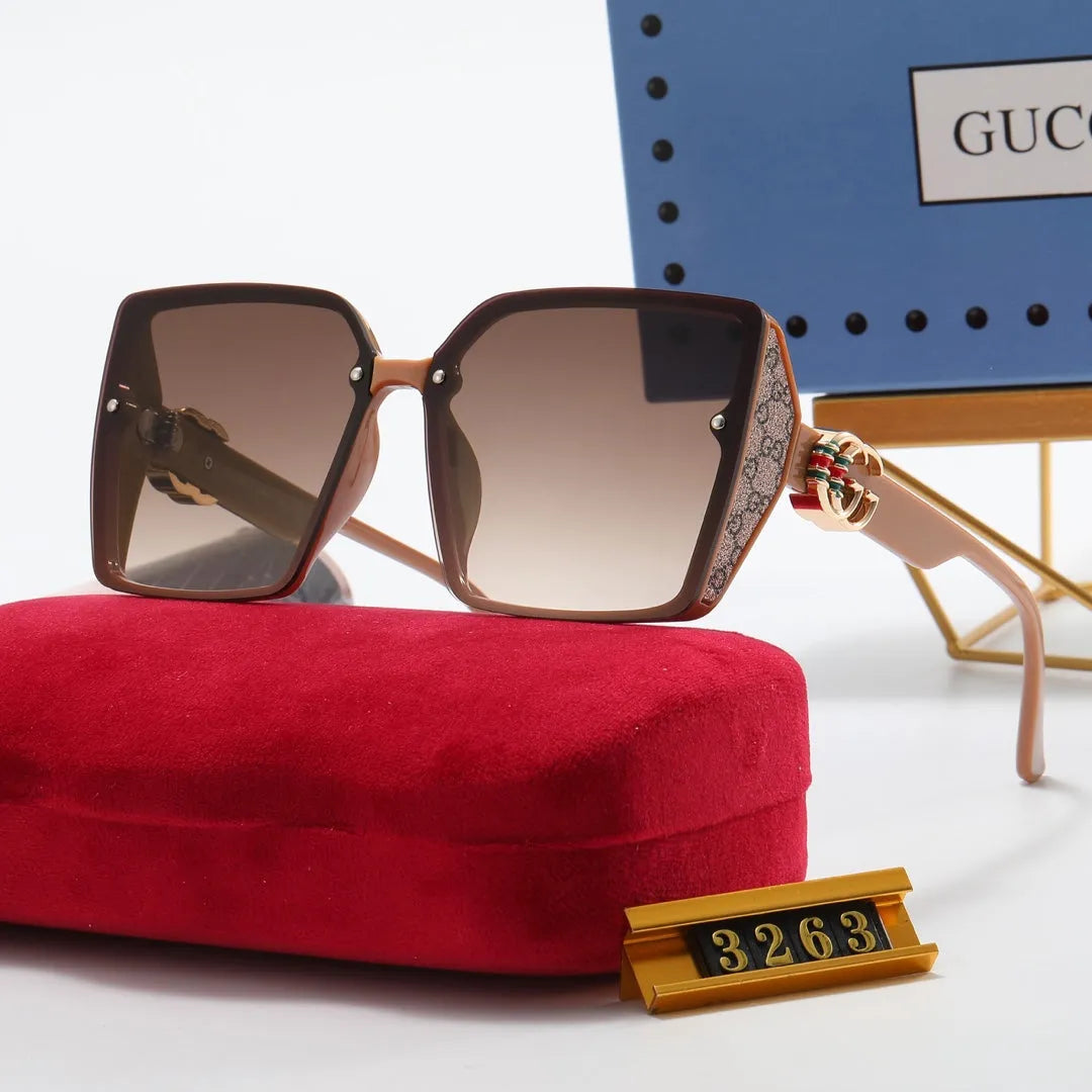 Green and Red Polarized Sunglasses G4100
