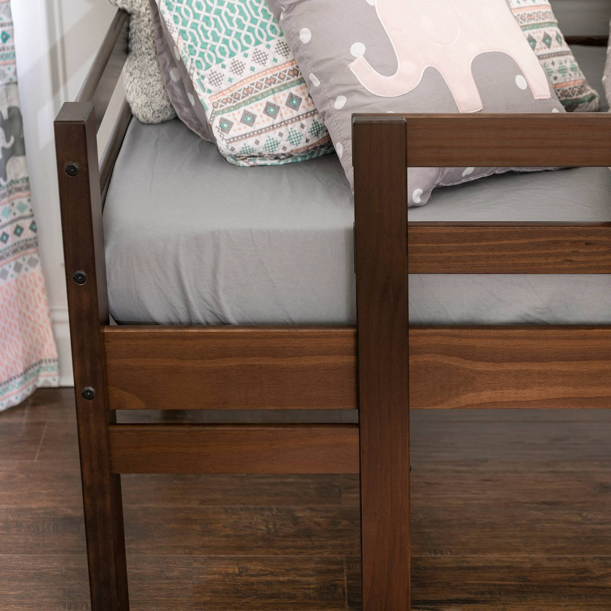 Twin Solid Wood Low Loft Bed Walnut J89116