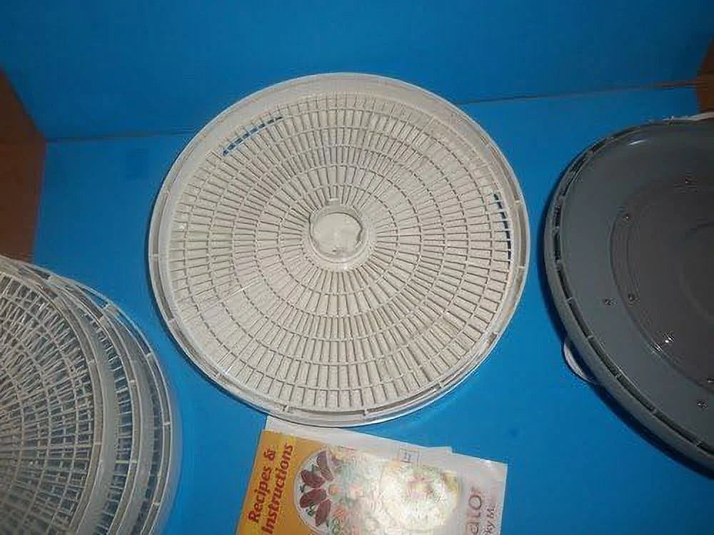 Food Dehydrator and Jerky Maker C456038