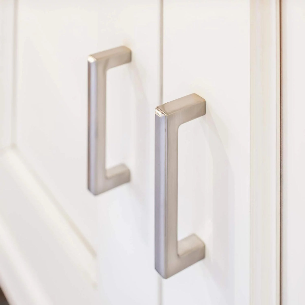 Brushed 18" Bar Handle Kitchen Cabinet Hardware Q4441