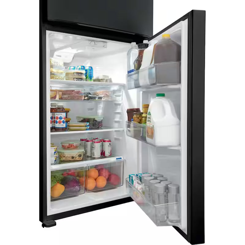 Black 20.0 cu. ft. Top Freezer Refrigerator P805