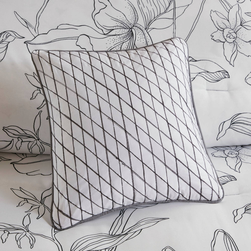 Full White/ Charcoal Reversible Complete Bedding Set with Cotton Sheet S81205
