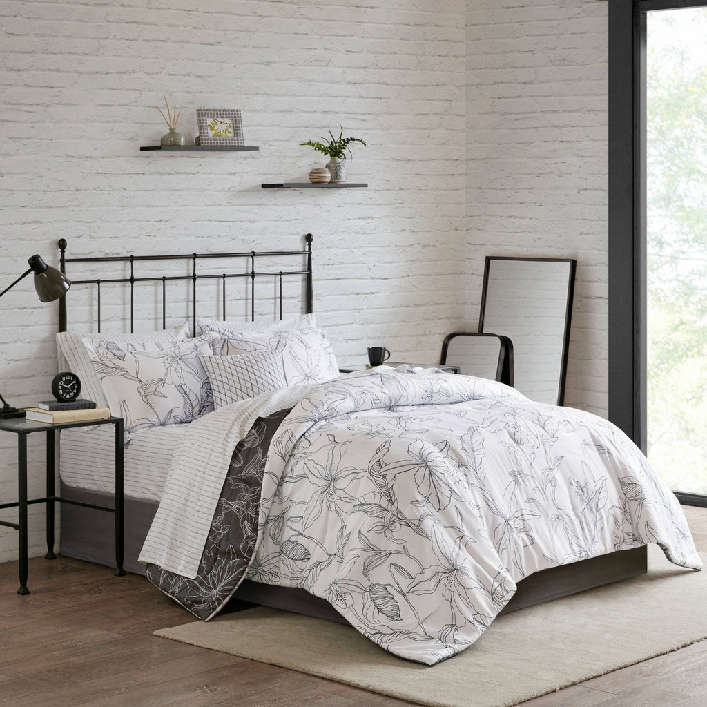Full White/ Charcoal Reversible Complete Bedding Set with Cotton Sheet S81205