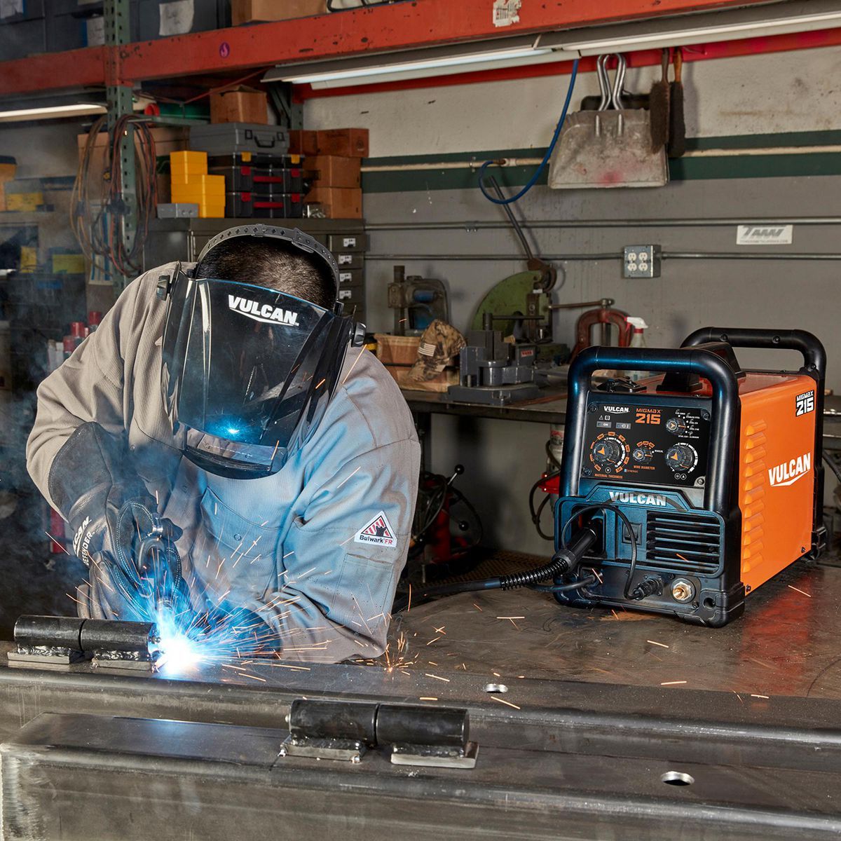 Industrial Welder with 120/240V Input W381