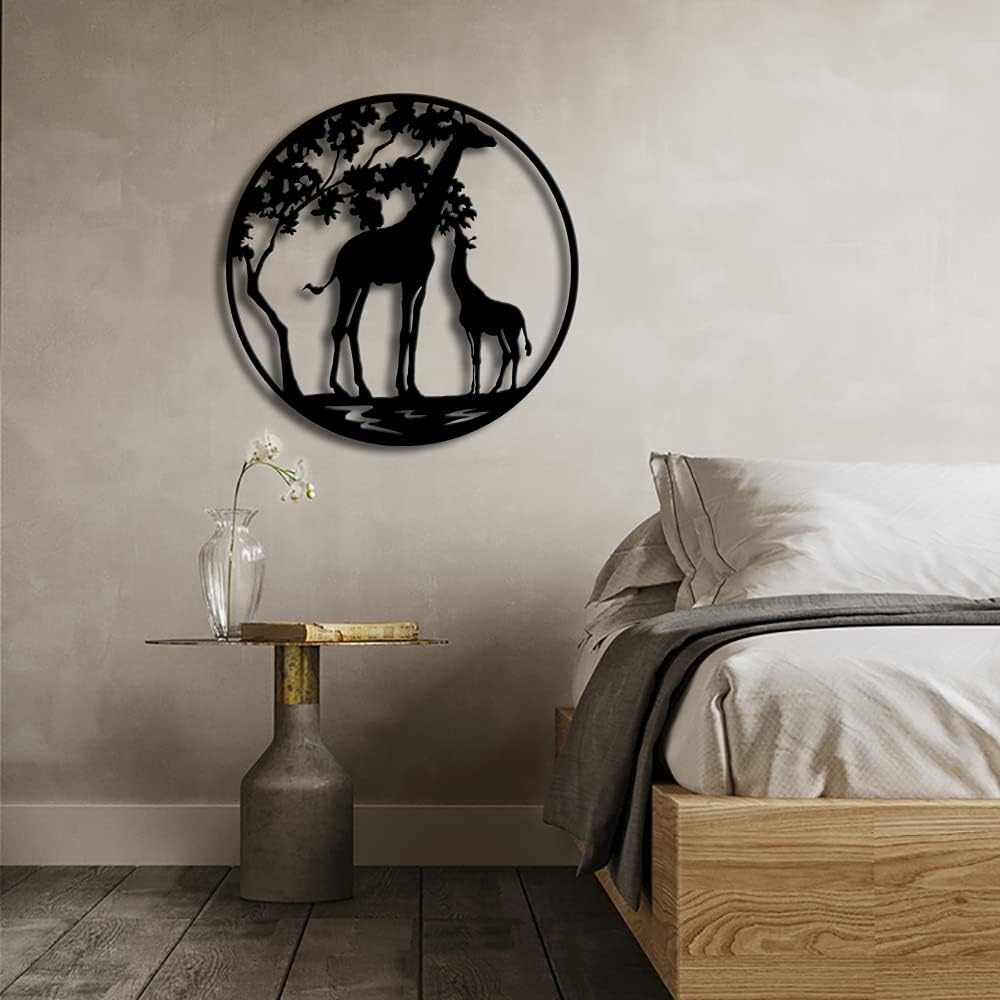 Giraffe Metal Wall Decor 24x24 O92502