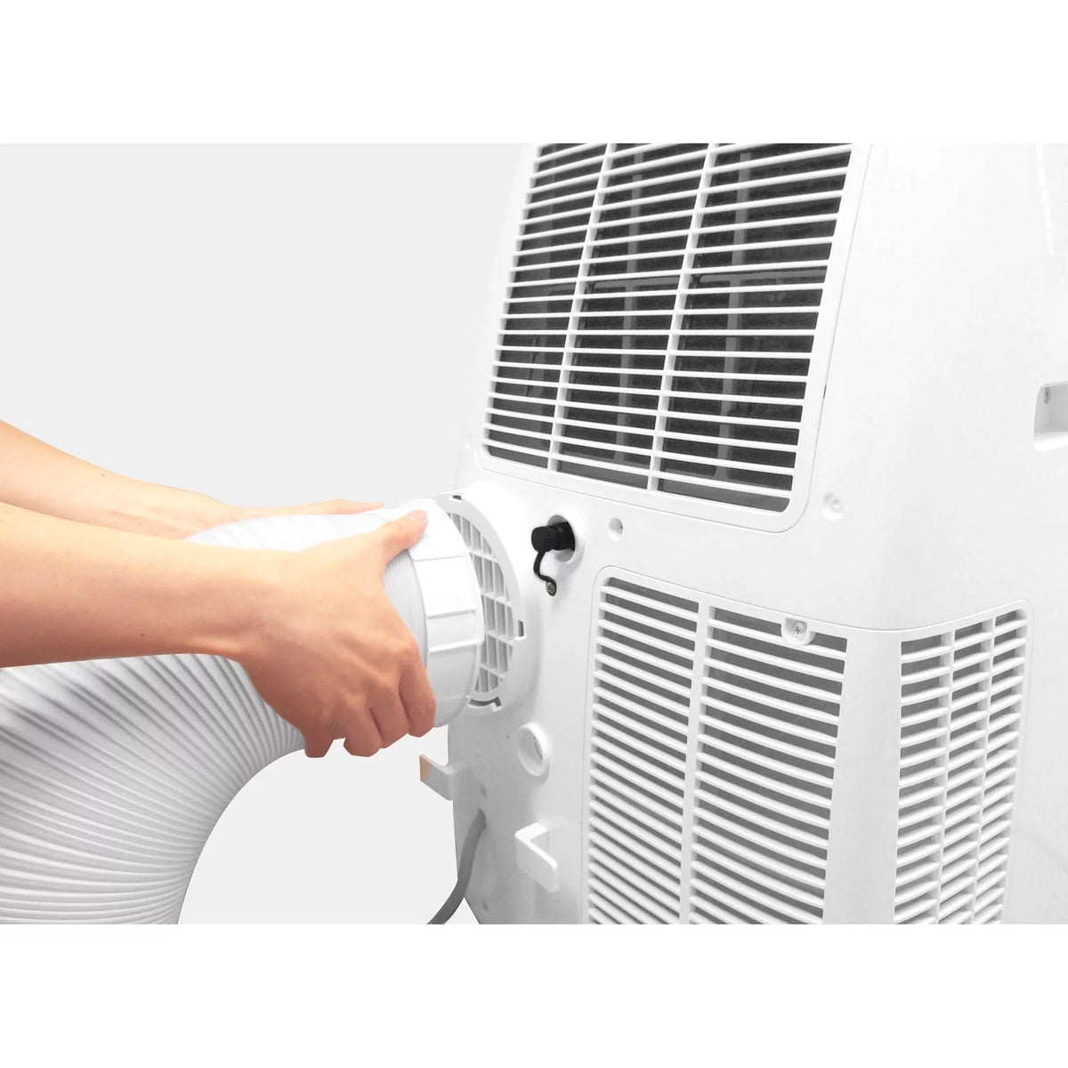 Portable Air Conditioner with Dehumidifier and Remote Control R707935