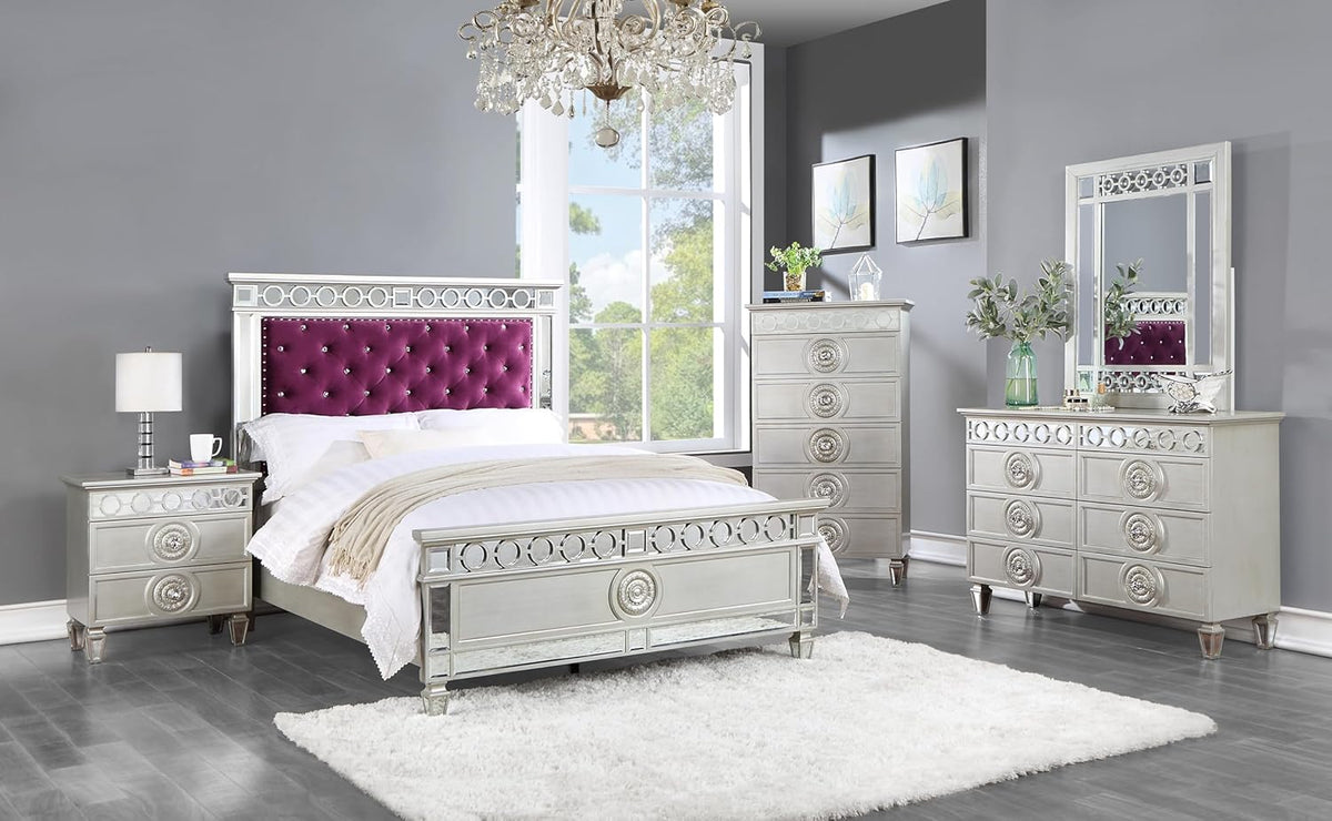 Silver Mirrored Chest T9552