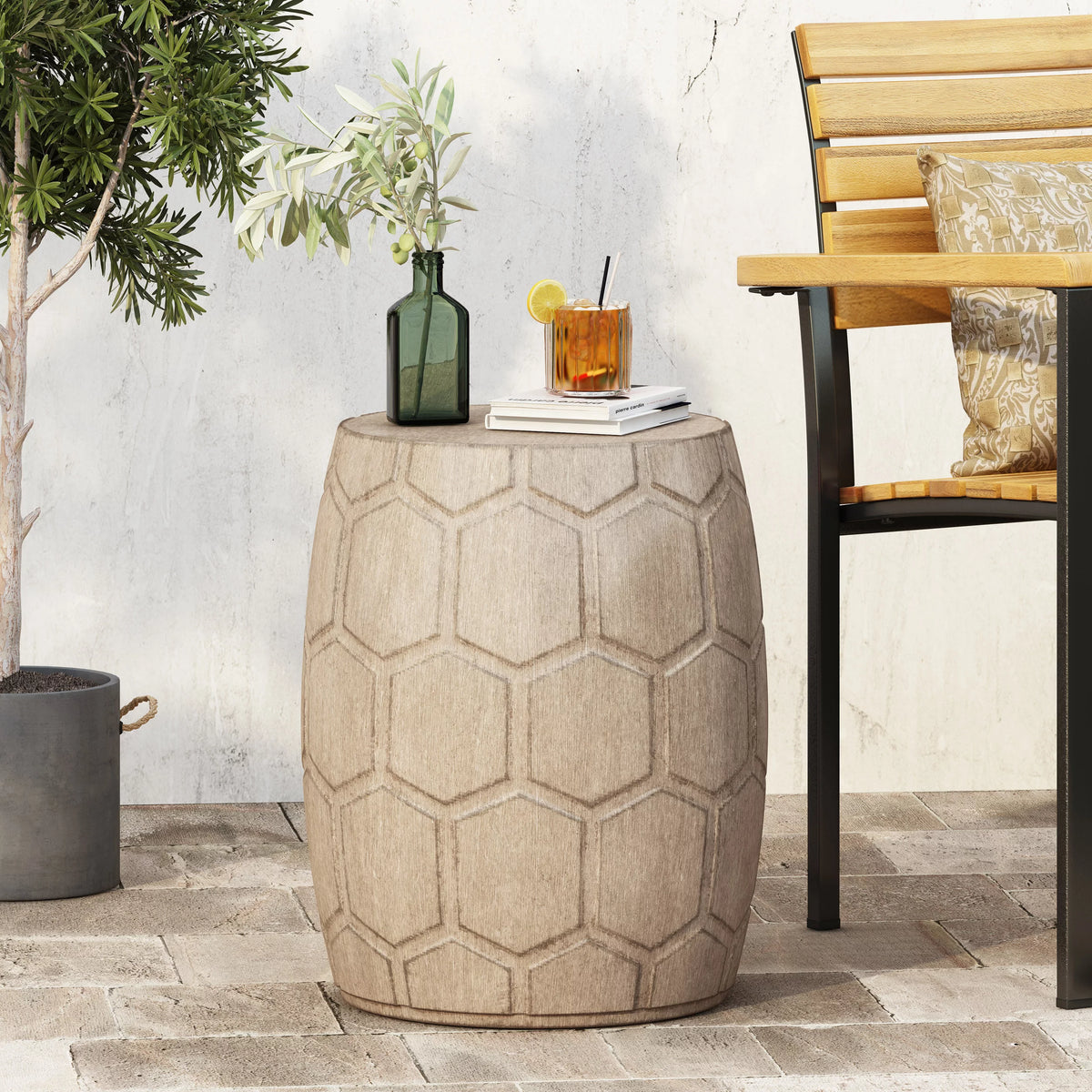 Lightweight Concrete Outdoor Side Table N1253