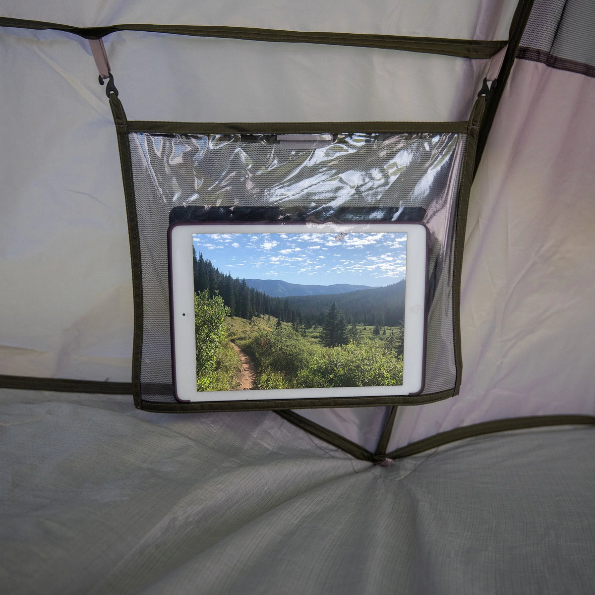10-Person 3-Room Tent with Shade Awning F836