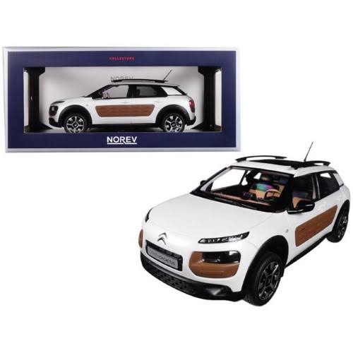 1:18 2014 Citroen C4 Cactus Diecast Model Car Pearl White M2350