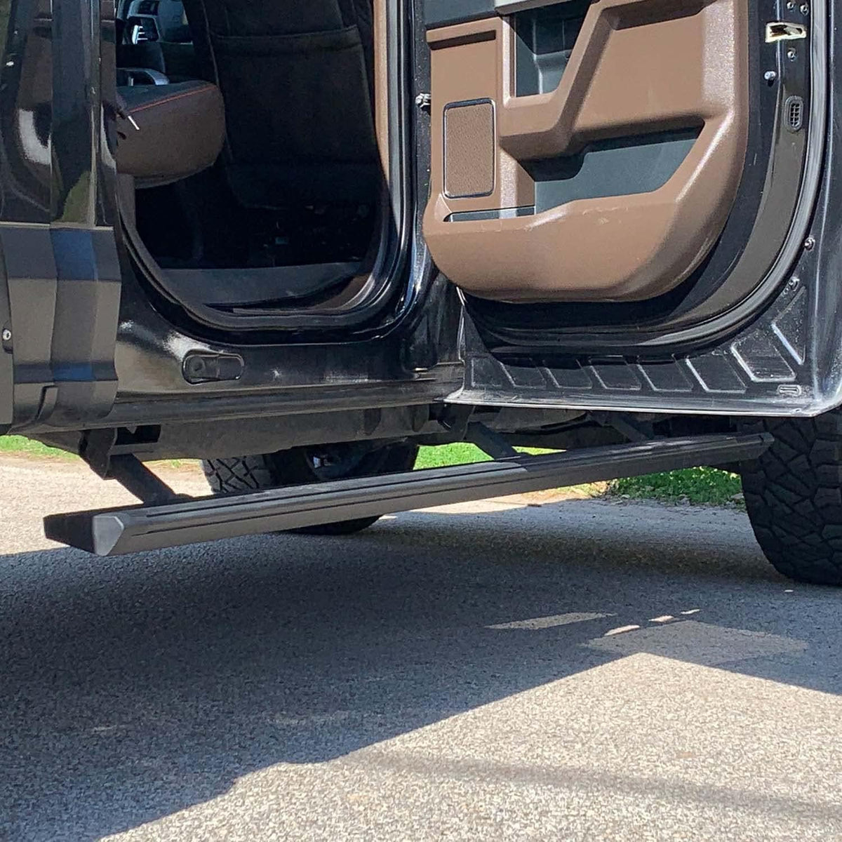 Power Retractable Running Boards F5113