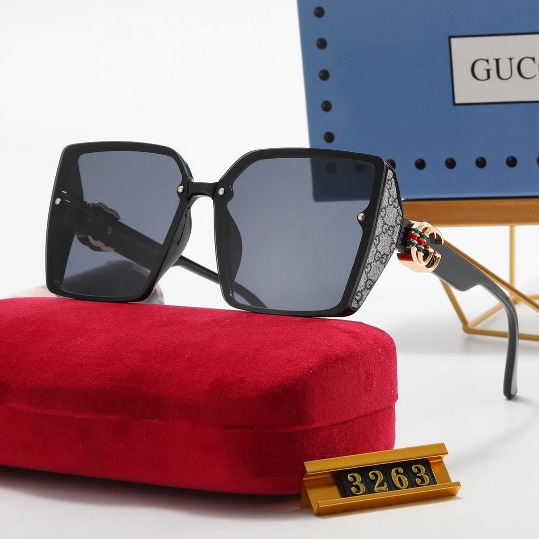 Green and Red Polarized Sunglasses G4100