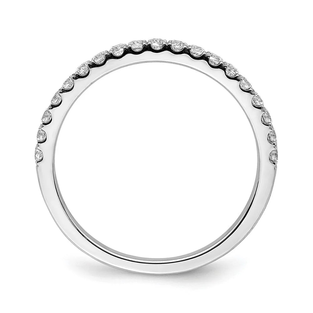 14k White Gold Lab Grown Diamond Band N484