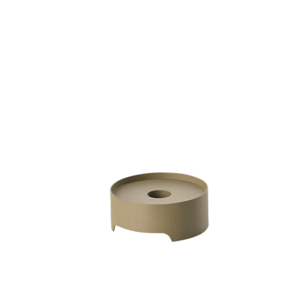 Candlestick 6cm x 5.4cm A2799