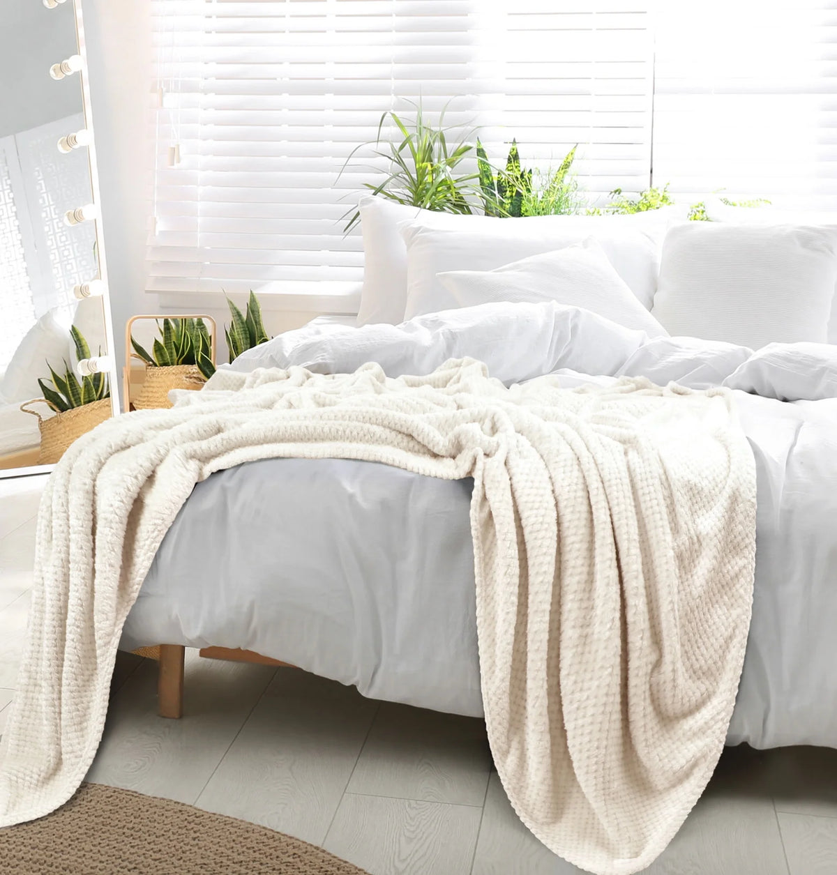 Fleece Bed Blanket Beige 78"x90" A356