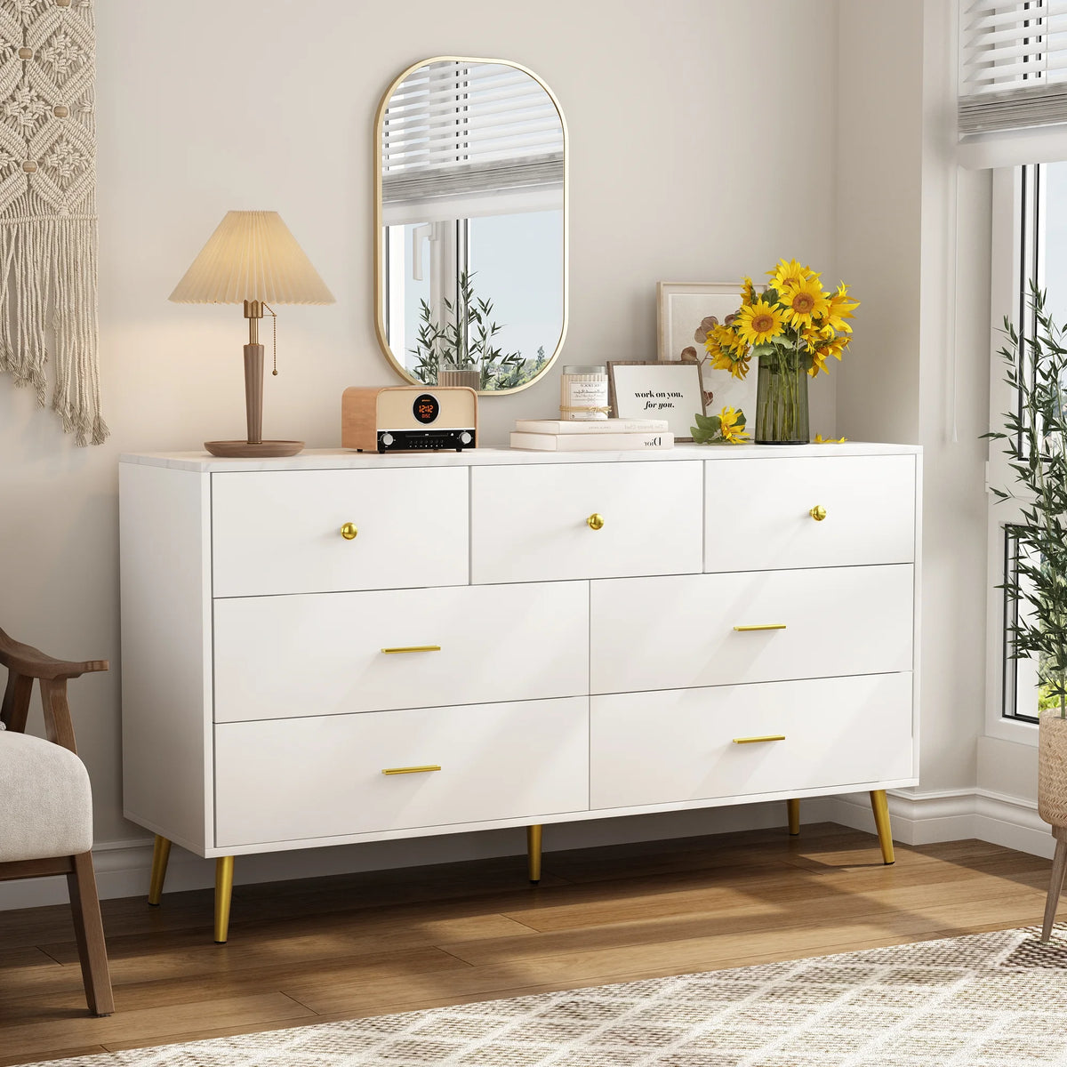 White 7 Drawer Wood Dresser I3129