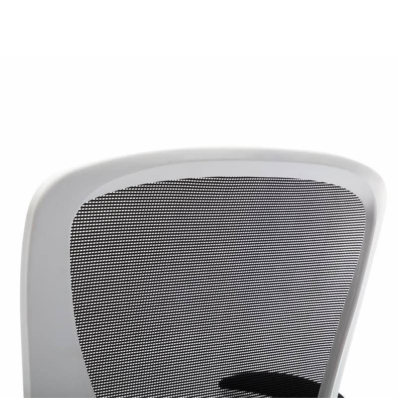 White Adjustable Mesh and Metal Office Chair O7441
