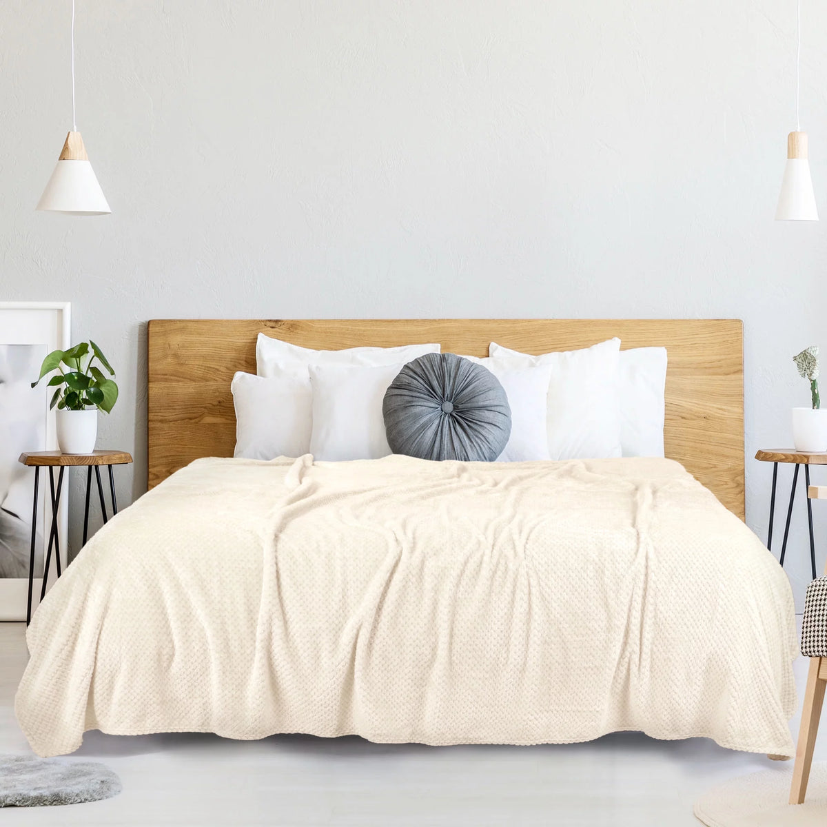 Fleece Bed Blanket Beige 78"x90" A356