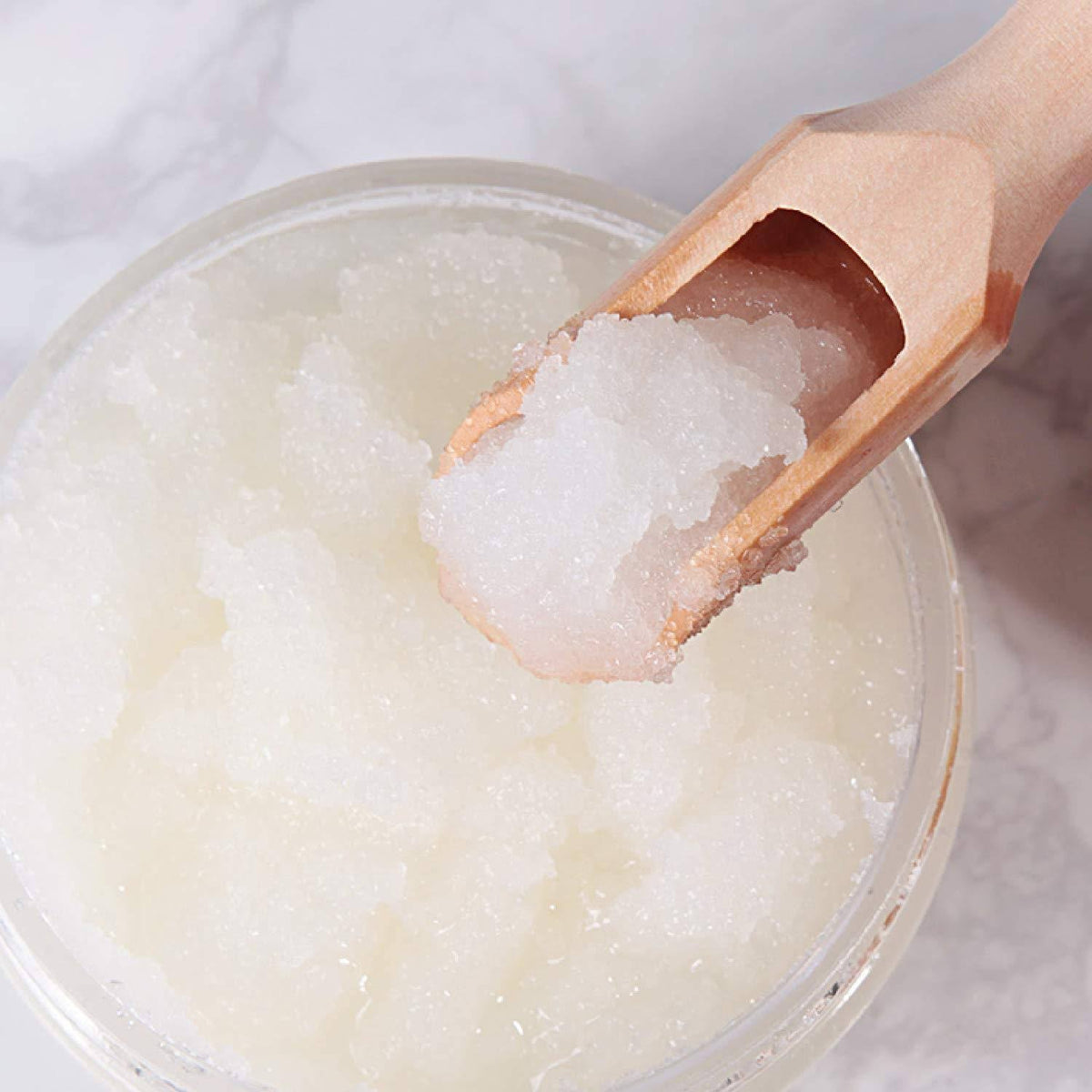 Salt & Oil Scrub Ocean Mist 14.1 oz H111180